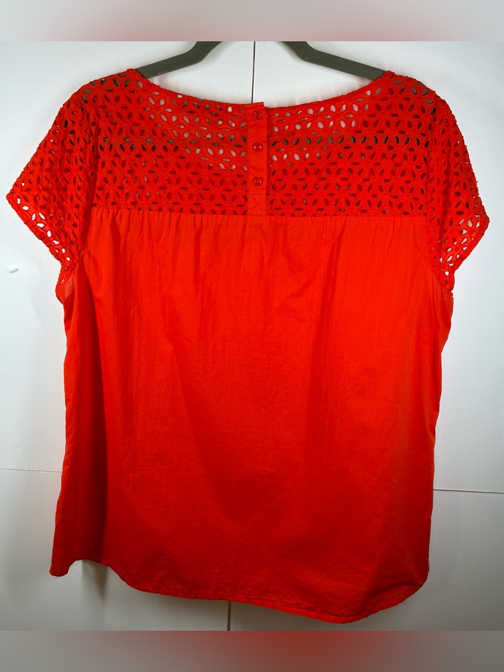 LOFT Bright Orange Eyelet Lace Yoke Short Sleeve Blouse Size Large - Picture 5 of 7